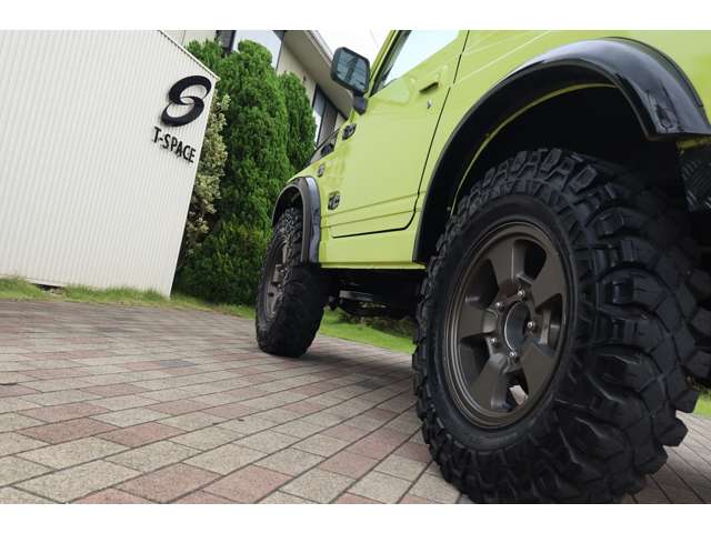 Suzuki Jimny 11
