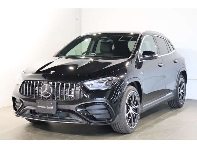 Mercedes-Benz GLA-Class 5