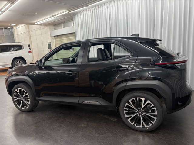 Toyota Yaris Cross 12