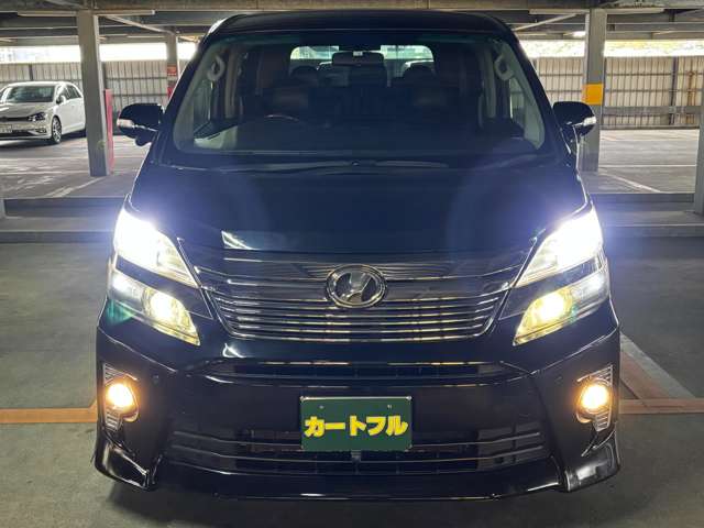 Toyota Vellfire 7