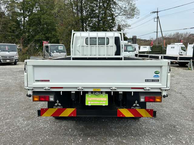 Mitsubishi Fuso Canter 6
