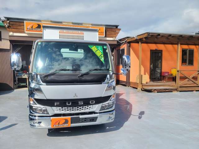 Mitsubishi Fuso Canter 2