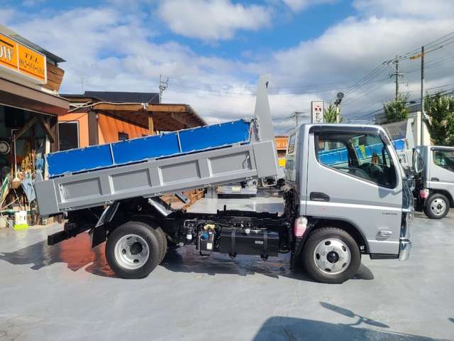 Mitsubishi Fuso Canter 4