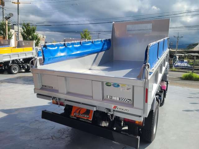 Mitsubishi Fuso Canter 6