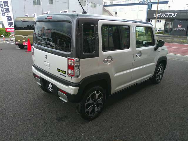 Suzuki Hustler 6