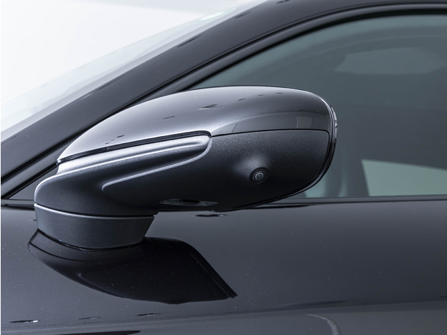 Porsche Taycan Cross Turismo 8