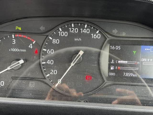 Hino Dutro 12
