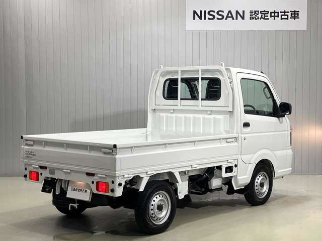 Nissan Clipper Truck 2
