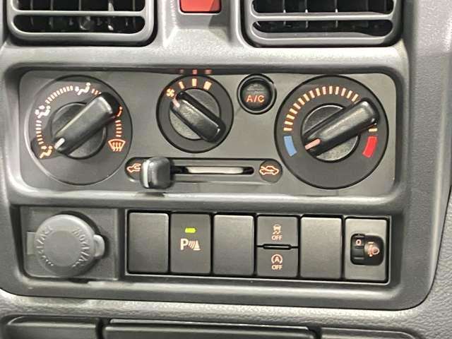 Nissan Clipper Truck 9
