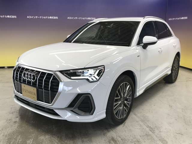 Audi Q3 9