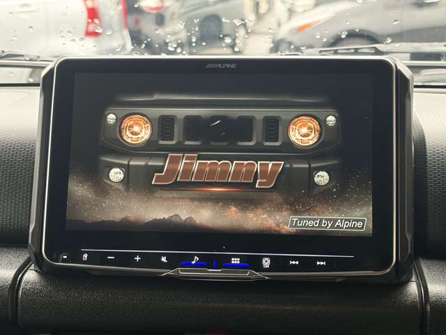 Suzuki Jimny 13