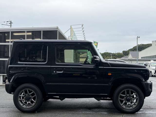 Suzuki Jimny 6