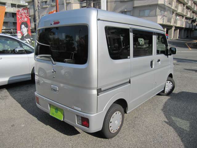 Nissan NV100 Clipper 3