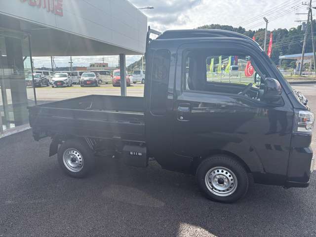 Daihatsu Hijet Truck 5