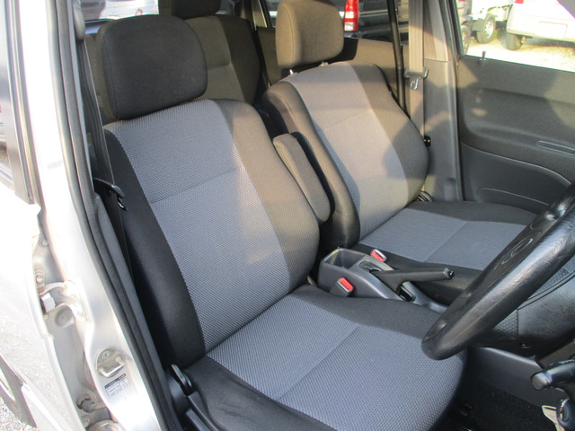 Daihatsu Terios Kid 12