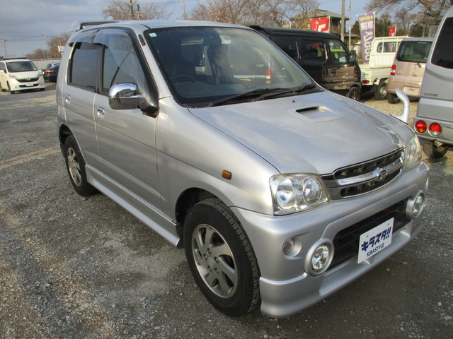 Daihatsu Terios Kid 3