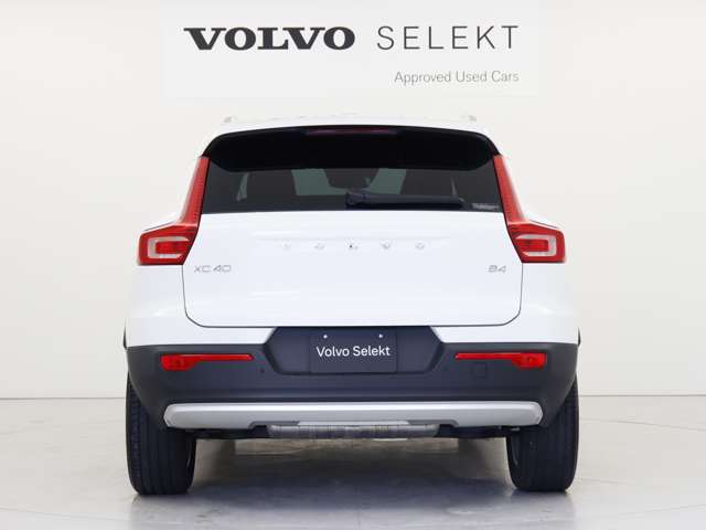 Volvo XC40 12