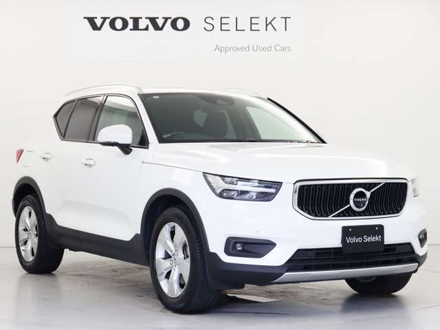 Volvo XC40 4