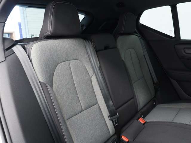 Volvo XC40 9