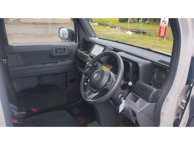 Honda N-VAN 9
