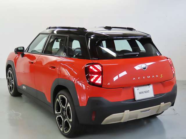 MINI Aceman 12