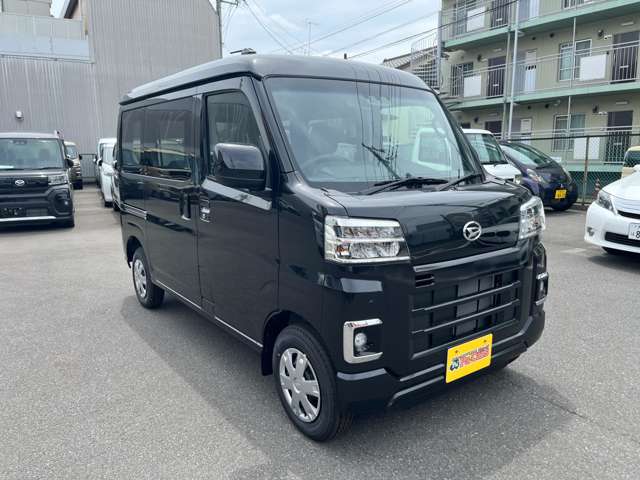 Daihatsu Hijet Cargo 6