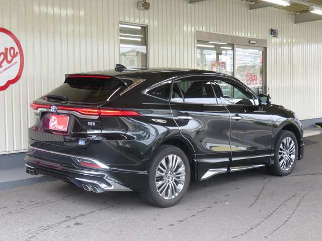 Toyota Harrier 6