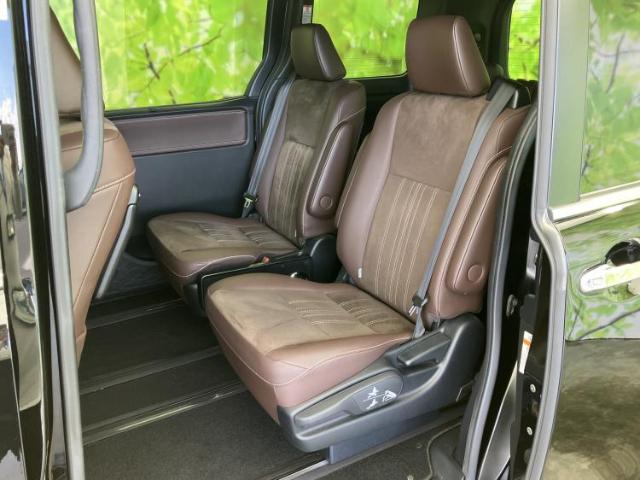 Toyota Esquire 10