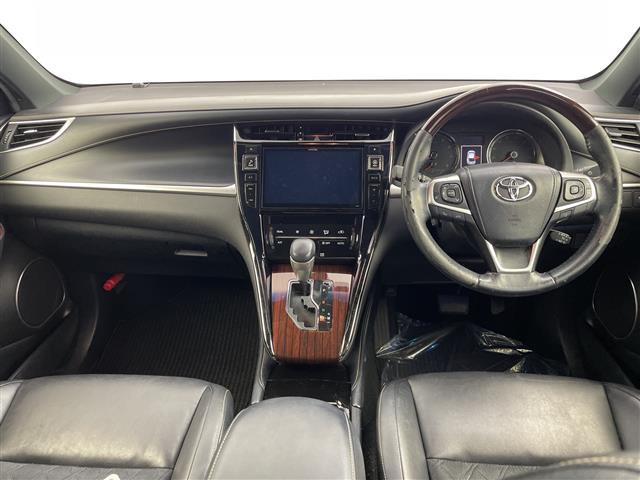 Toyota Harrier 2