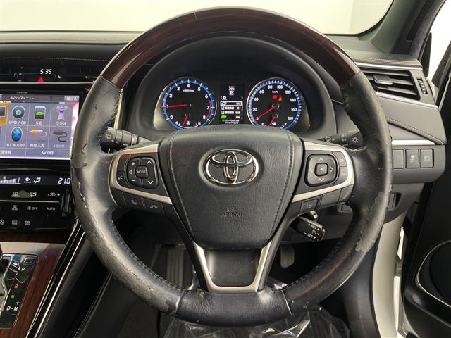 Toyota Harrier 9