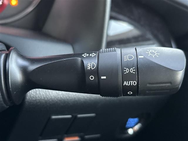 Toyota Vellfire 9