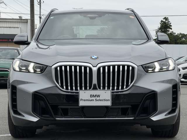 BMW X5 8