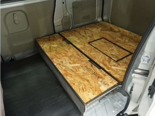 Nissan NV100 Clipper 3