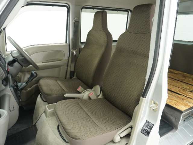 Nissan NV100 Clipper 9