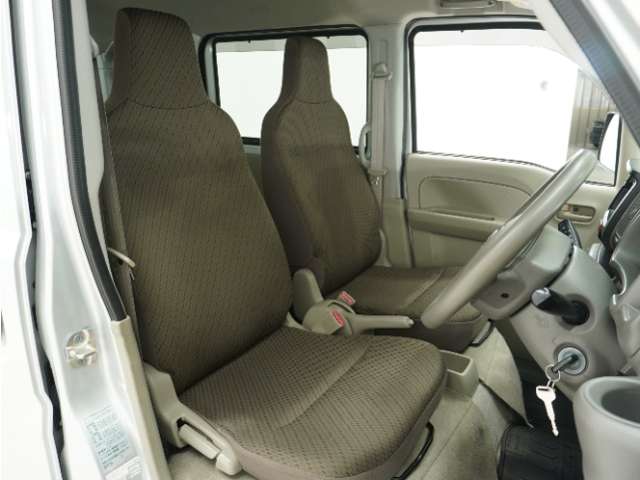 Nissan NV100 Clipper 10