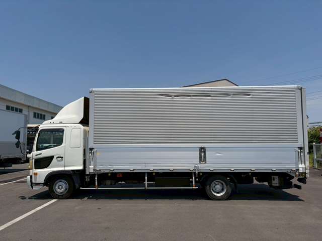 Hino Ranger 8