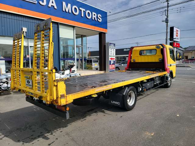 Mitsubishi Fuso Canter 5