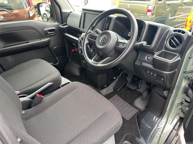 Suzuki Every 12