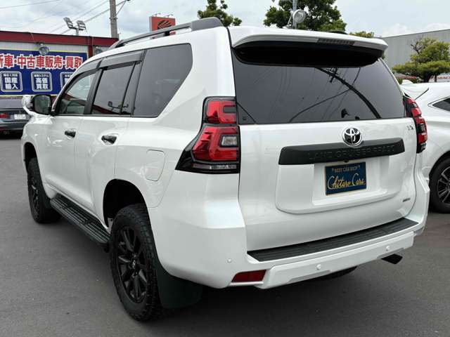 Toyota Land Cruiser Prado 7