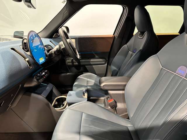 MINI Countryman 5