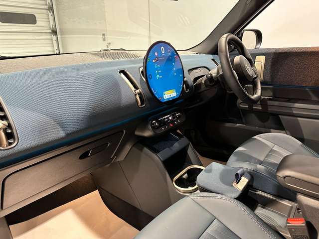 MINI Countryman 7