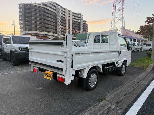 Mazda Bongo Truck 2