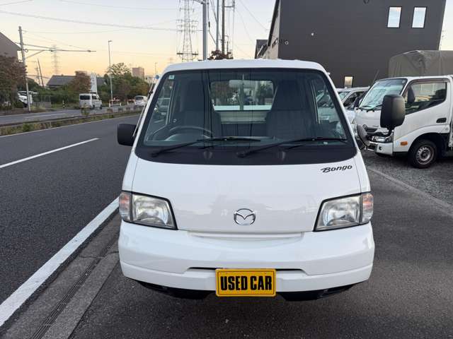 Mazda Bongo Truck 3