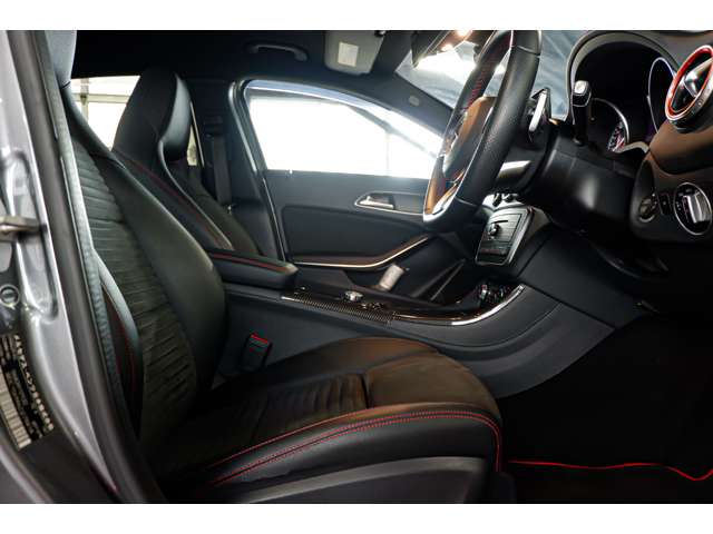 Mercedes-Benz GLA-Class 7