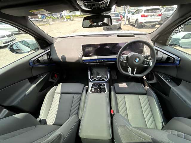 BMW X3 7
