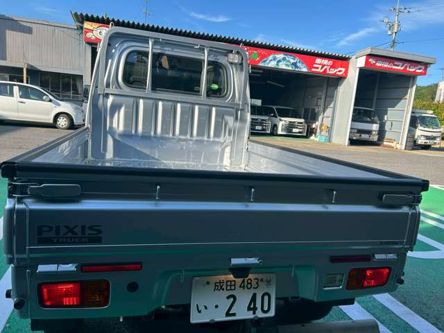 Toyota Pixis Truck 6