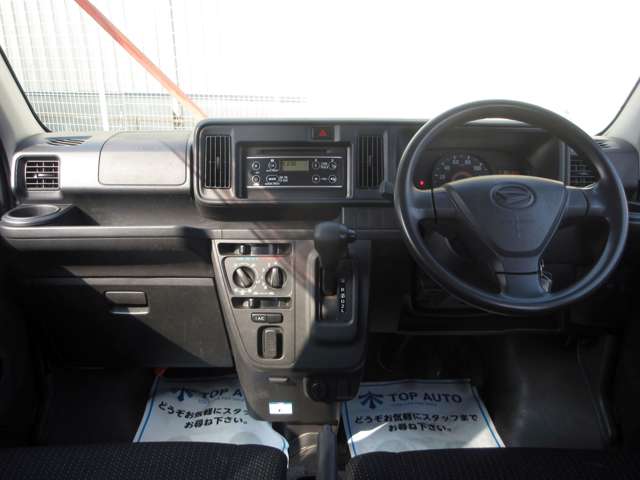 Daihatsu Hijet Deck Van 3
