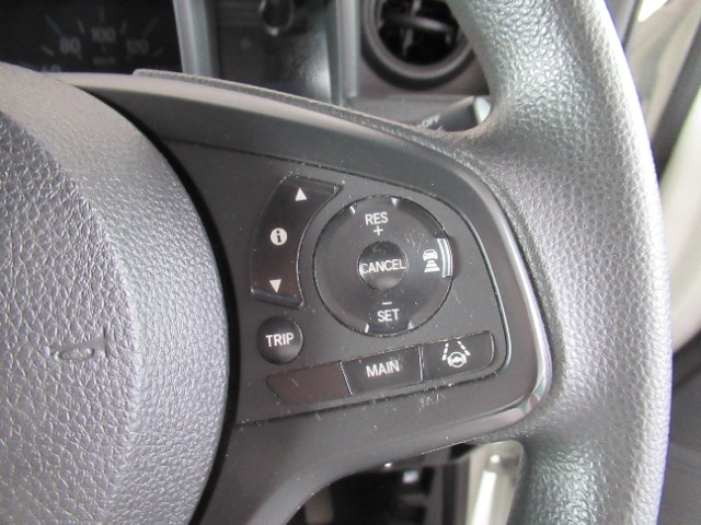 Honda N-VAN 10