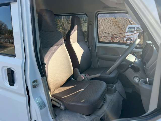 Nissan NV100 Clipper 3