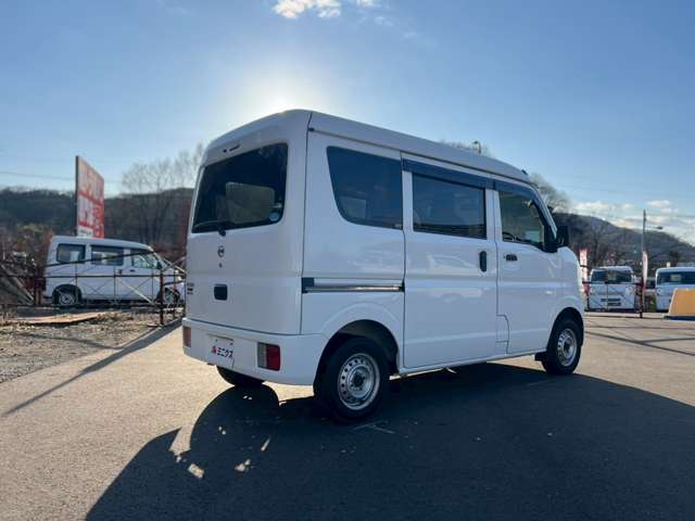 Nissan NV100 Clipper 5